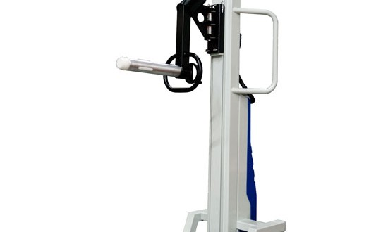 Roll handling trolley - Universal Converting Equipment